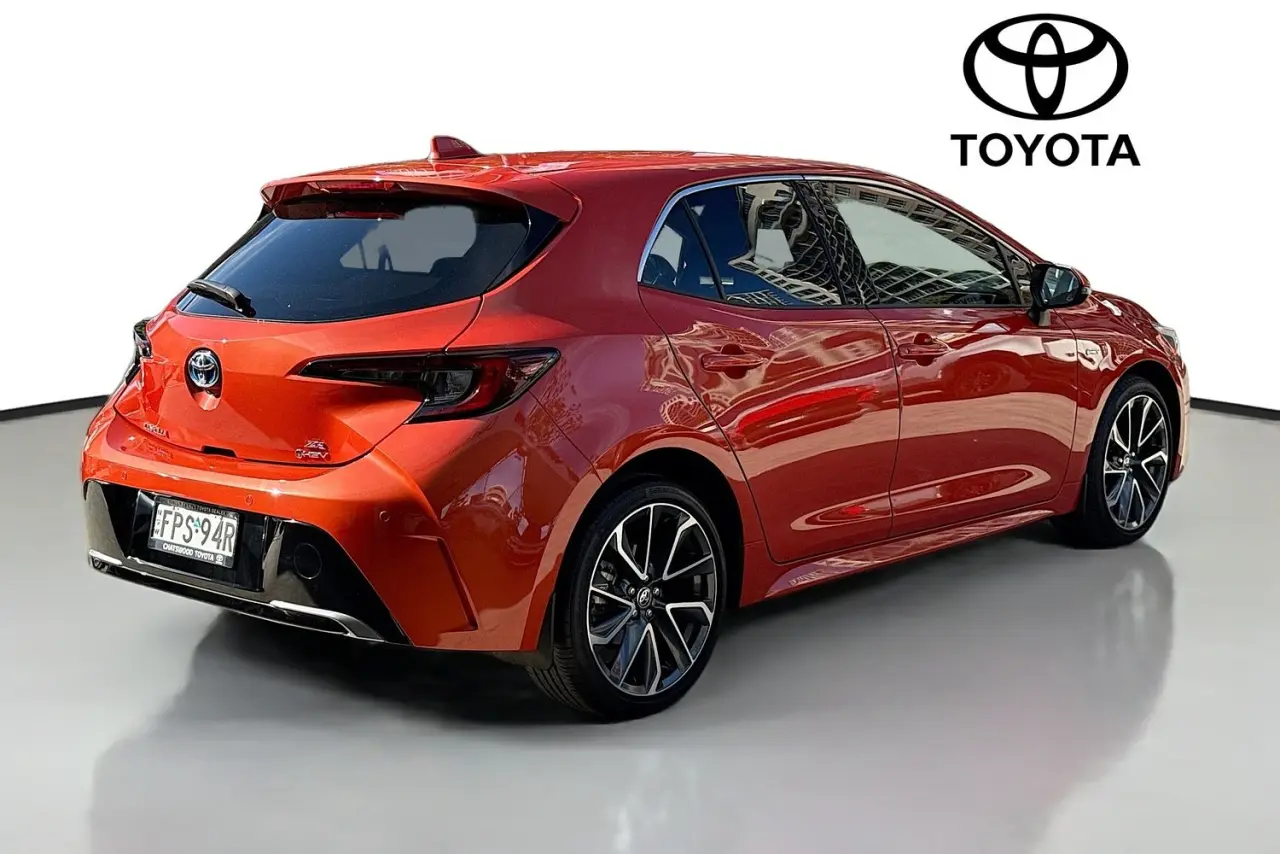 2025 Toyota Corolla Gallery Image 10