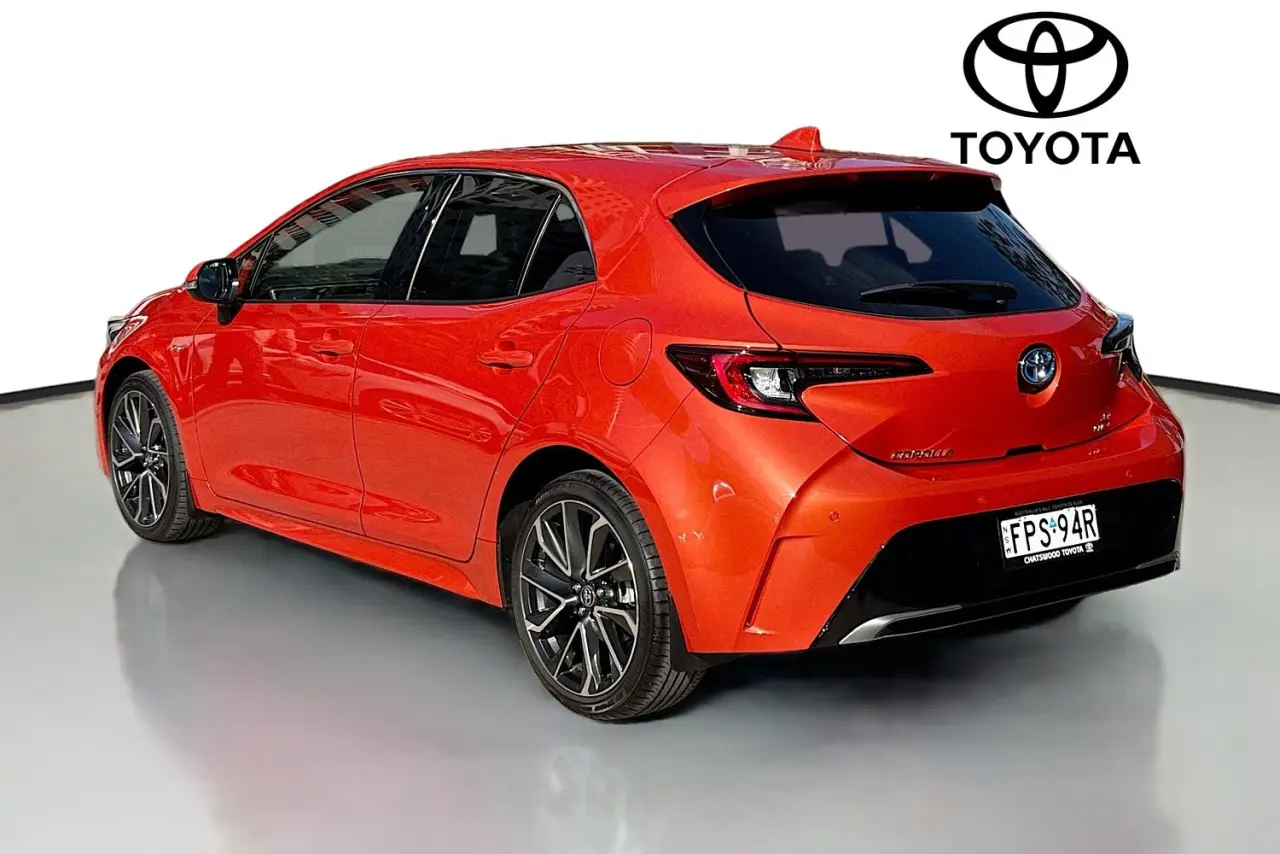 2025 Toyota Corolla Gallery Image 6
