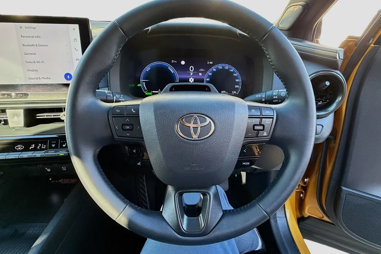2025 Toyota C-HR Gallery Image 20
