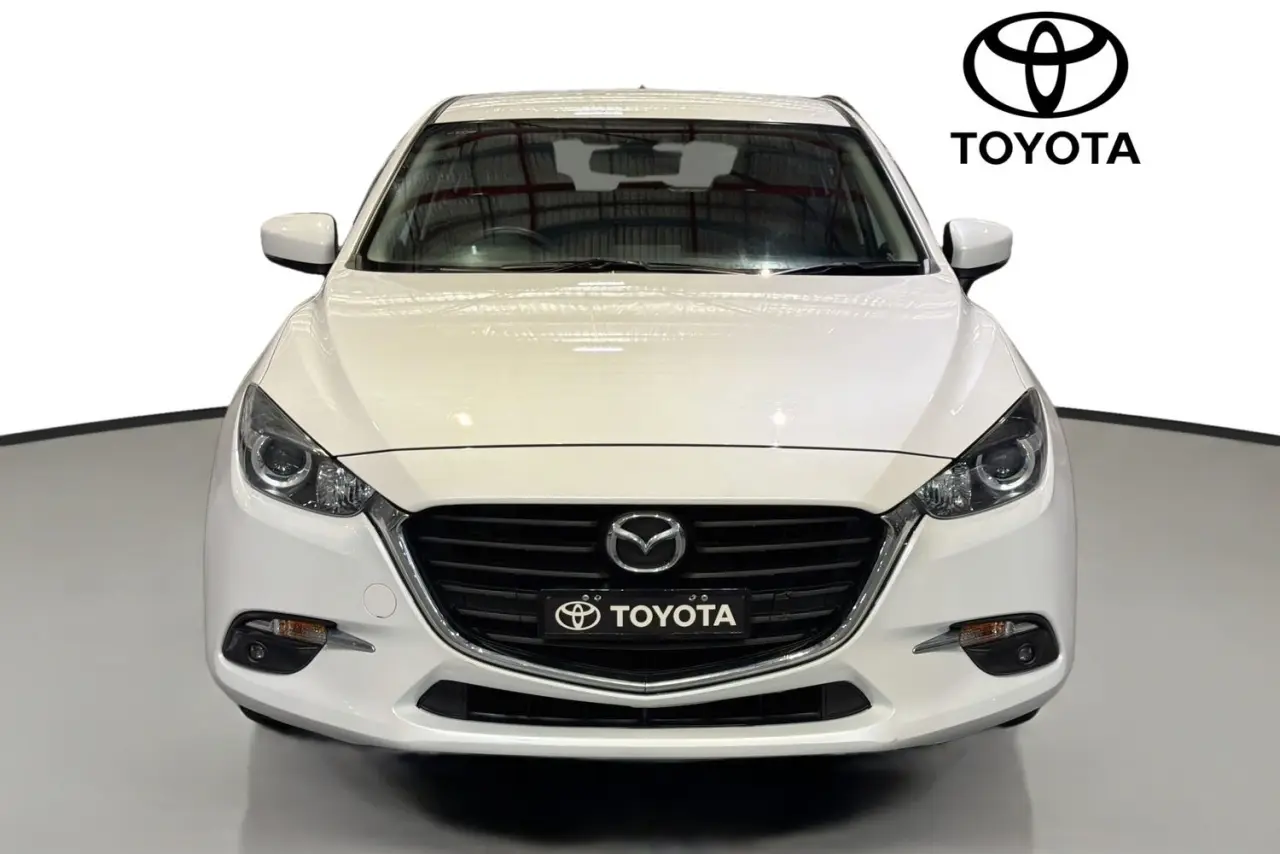 2018 Mazda 3 Gallery Image 2