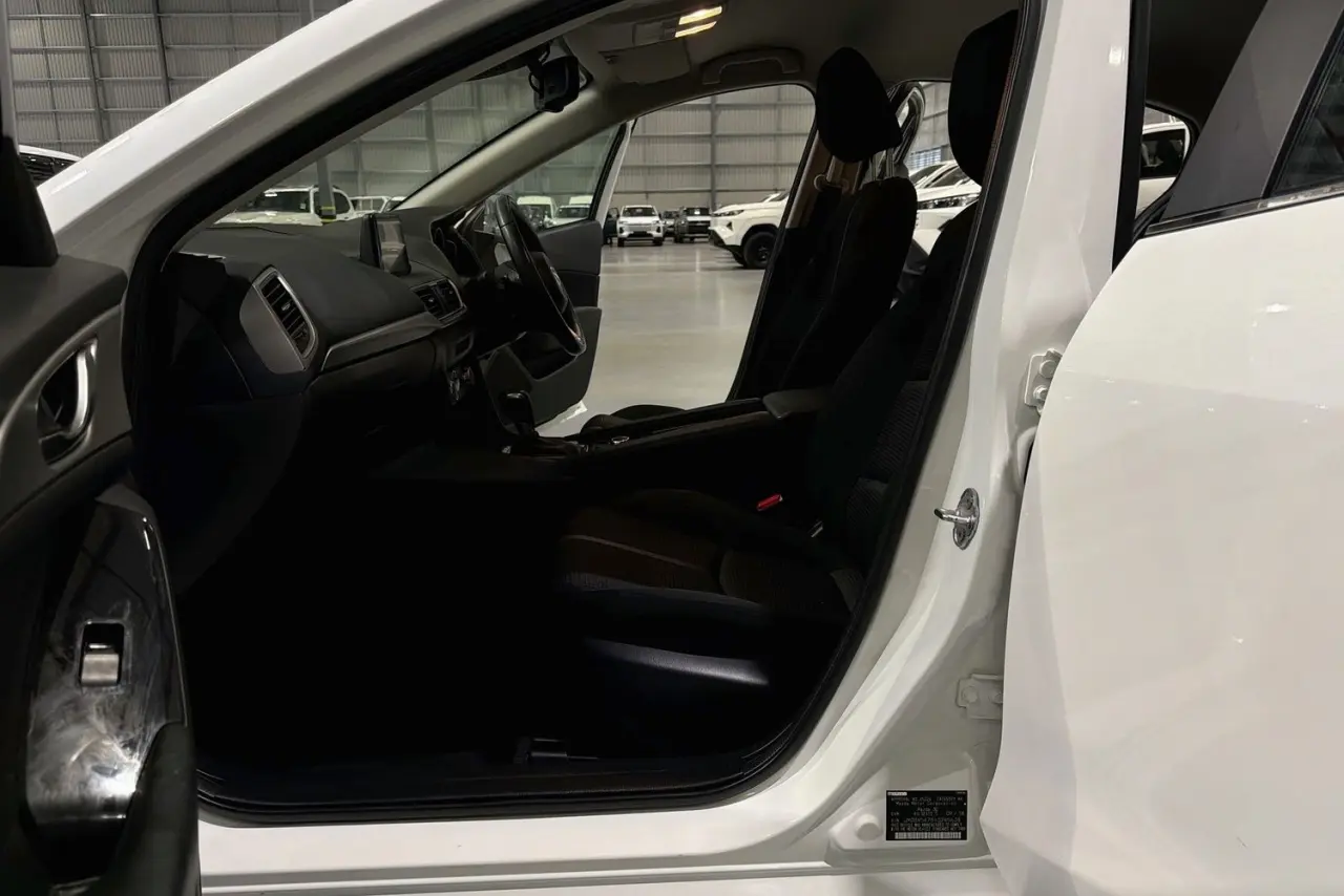 2018 Mazda 3 Gallery Image 25