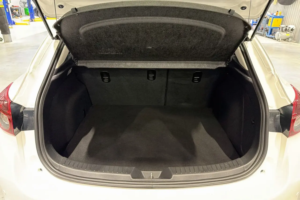 2018 Mazda 3 Gallery Image 27