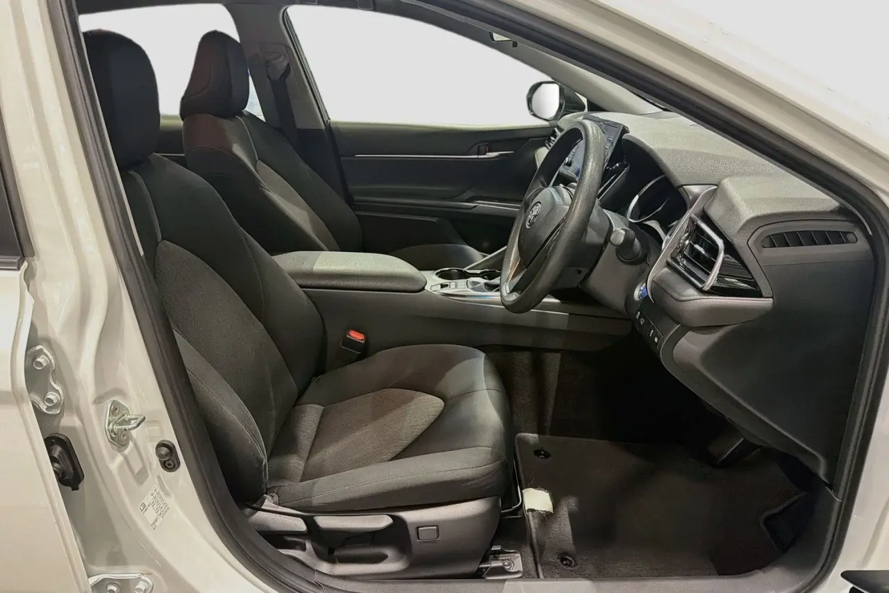 2024 Toyota Camry Gallery Image 13