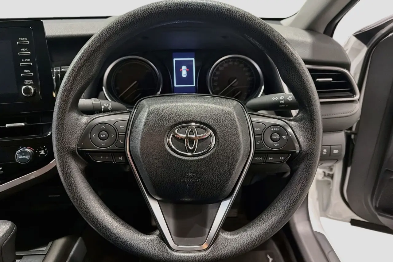 2024 Toyota Camry Gallery Image 21