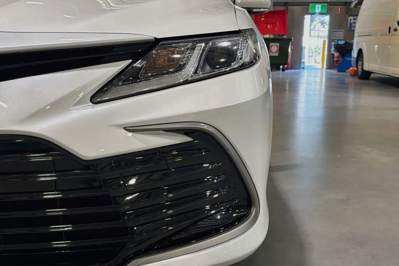 2024 Toyota Camry Gallery Image 3