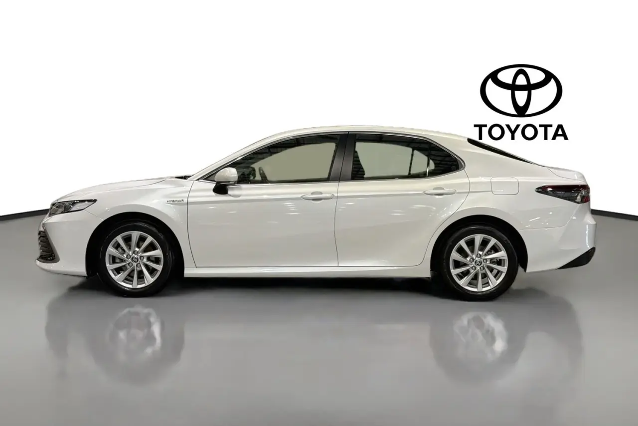 2024 Toyota Camry Gallery Image 5