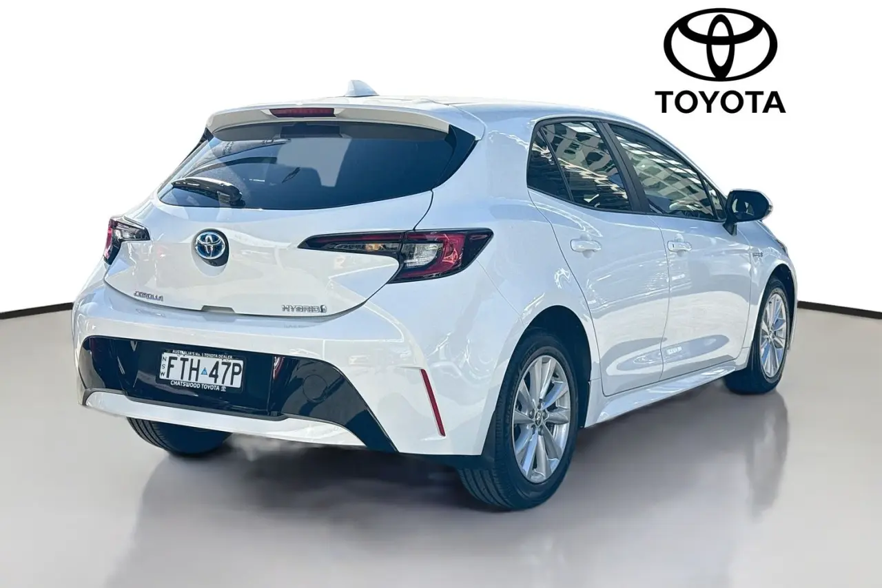 2024 Toyota Corolla Gallery Image 10