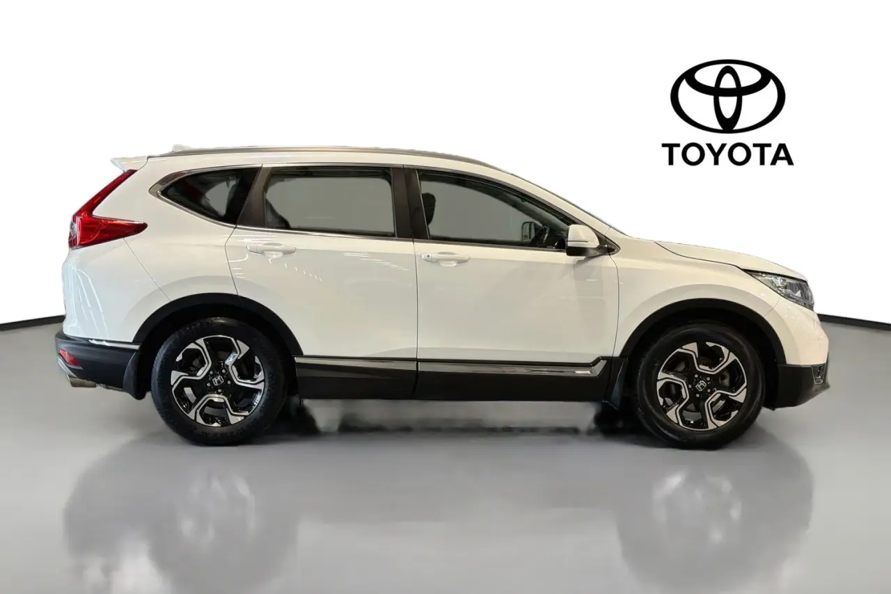 2017 Honda CR-V Gallery Image 11