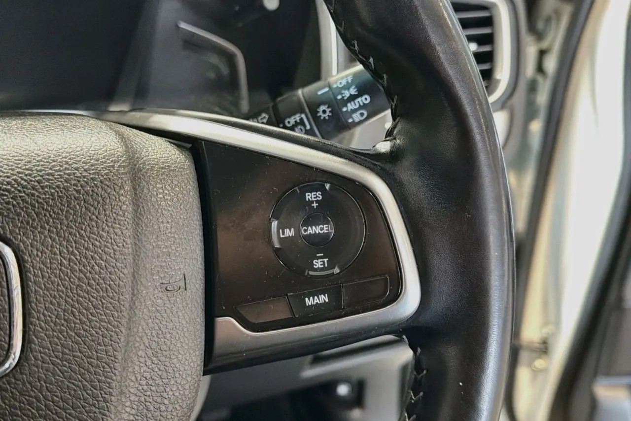2017 Honda CR-V Gallery Image 20