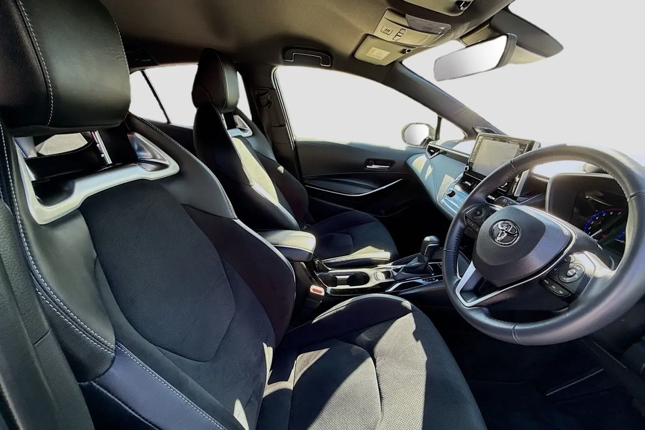 2020 Toyota Corolla Gallery Image 12