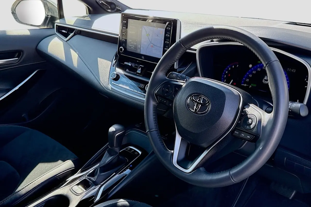 2020 Toyota Corolla Gallery Image 13