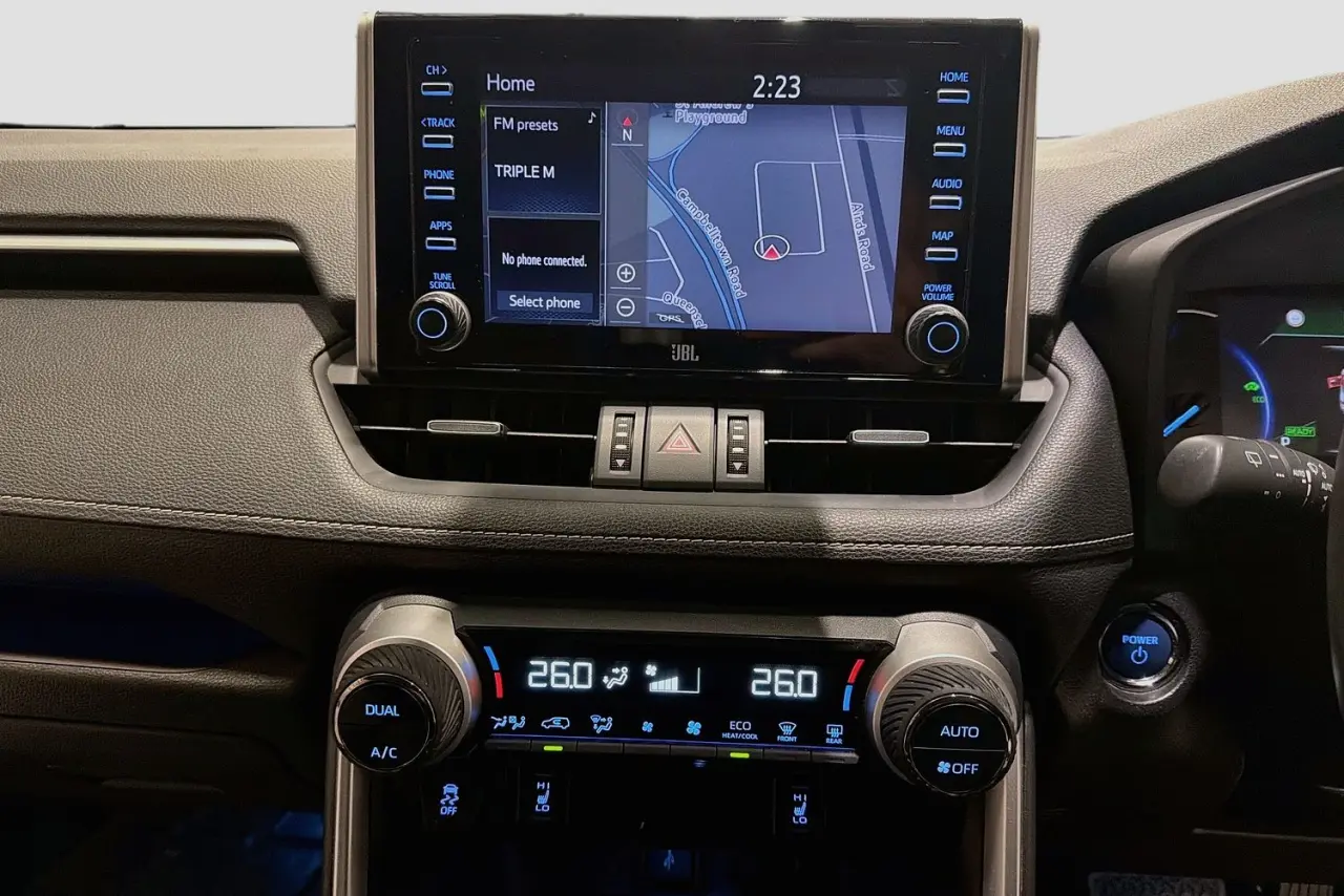 2020 Toyota RAV4 Gallery Image 15