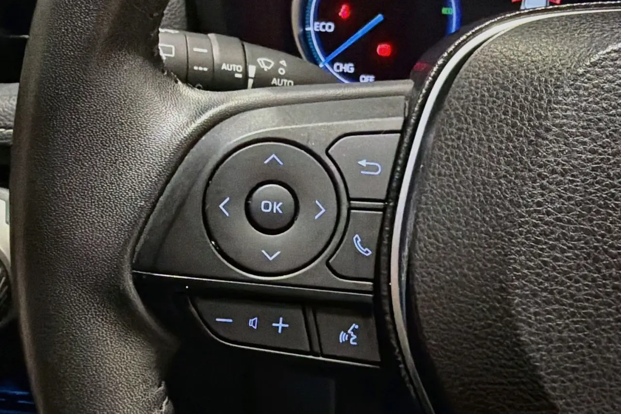2020 Toyota RAV4 Gallery Image 19