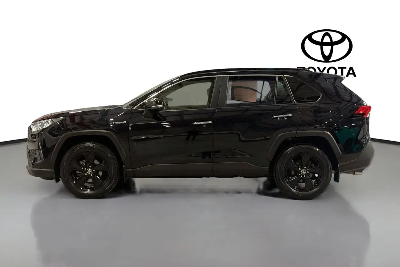 2020 Toyota RAV4 Gallery Image 5