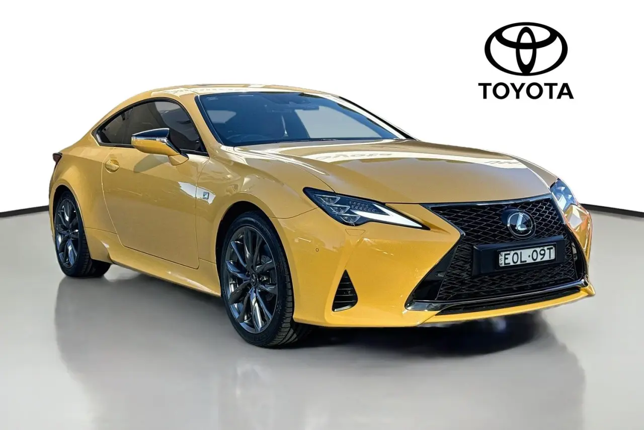 2021 Lexus RC Gallery Image 1