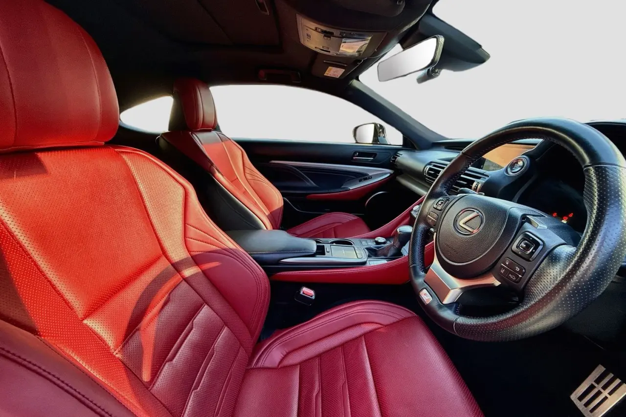 2021 Lexus RC Gallery Image 13