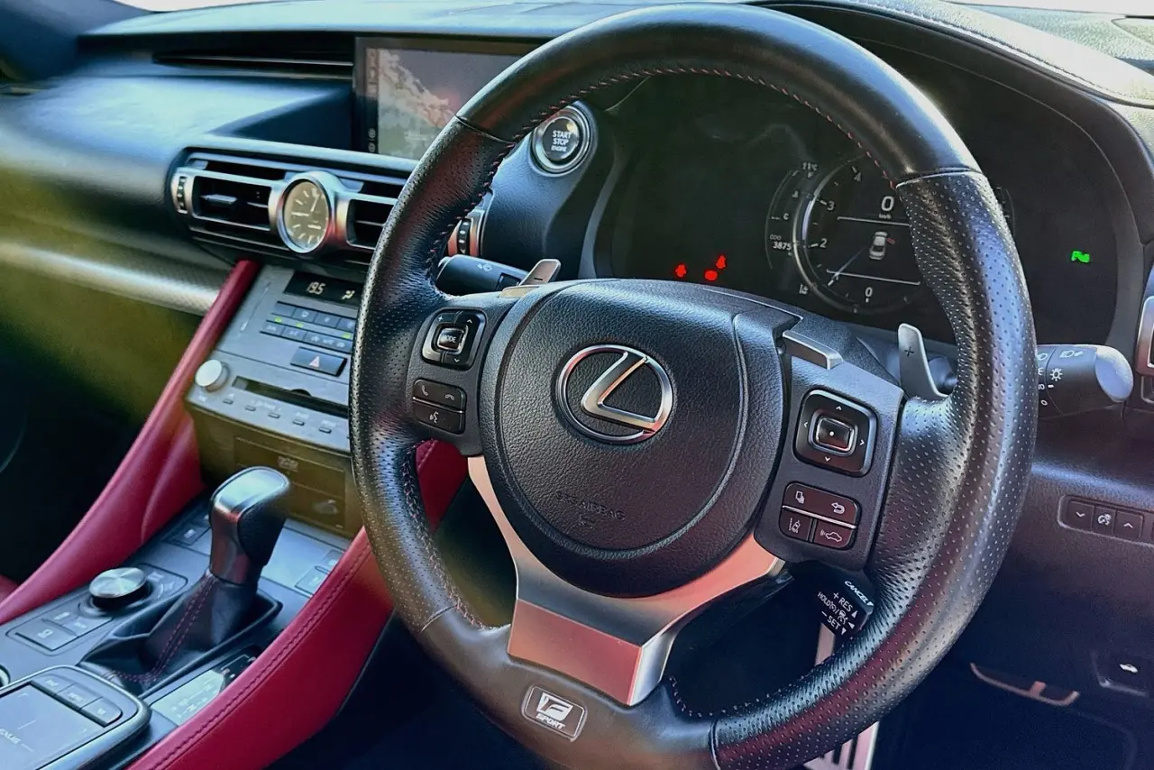 2021 Lexus RC Gallery Image 14