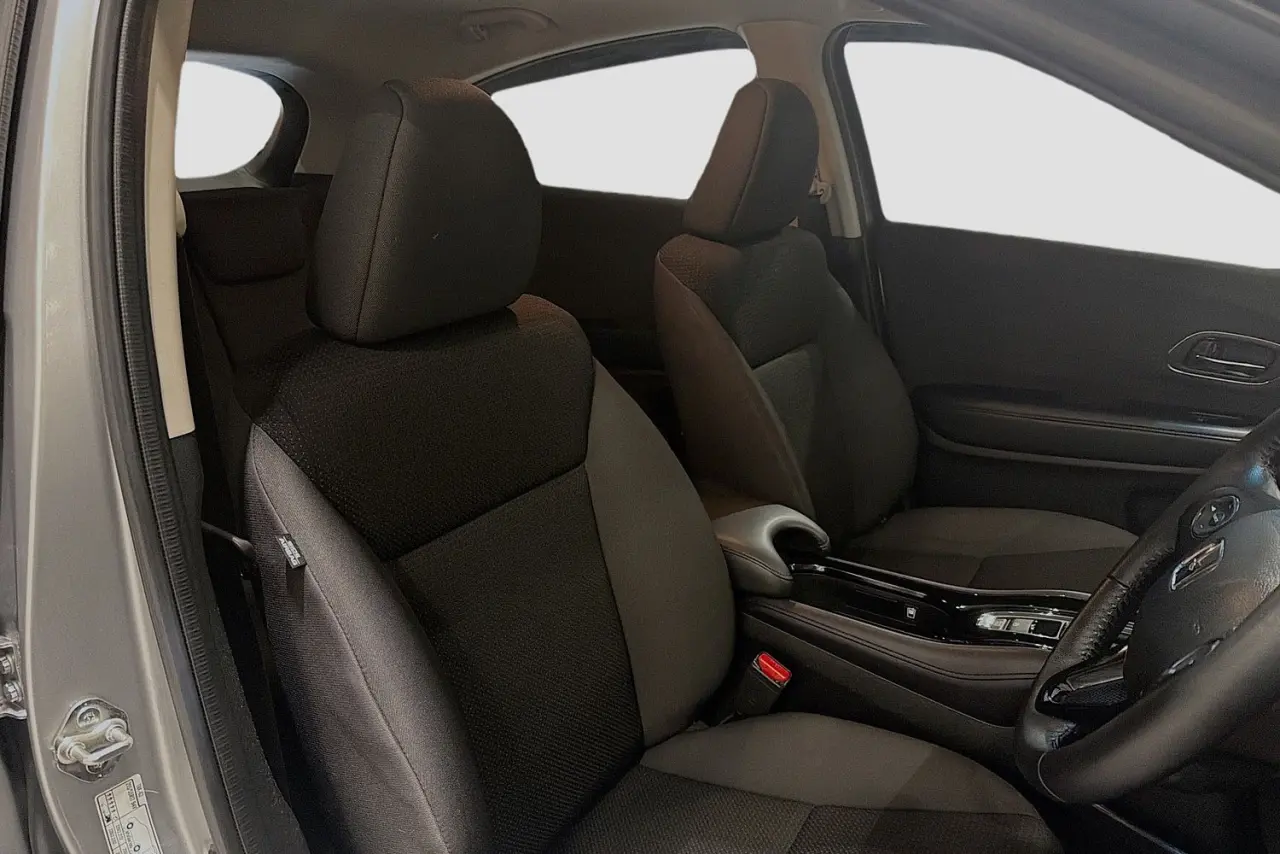 2021 Honda HR-V Gallery Image 13