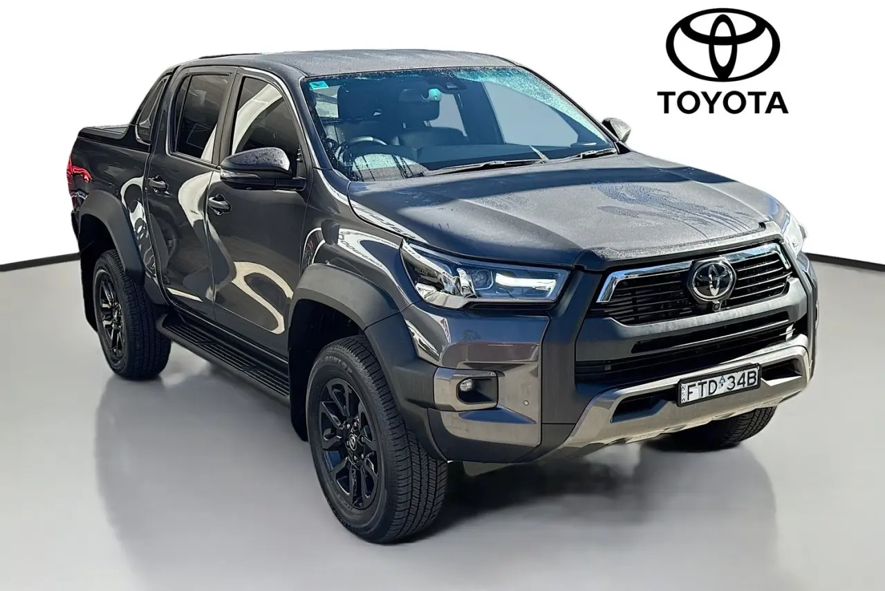 2025 Toyota Hilux Gallery Image 30