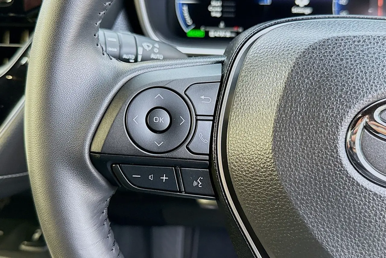 2023 Toyota Corolla Gallery Image 18
