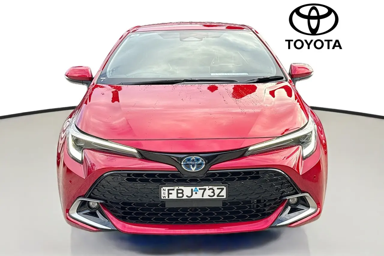 2023 Toyota Corolla Gallery Image 2