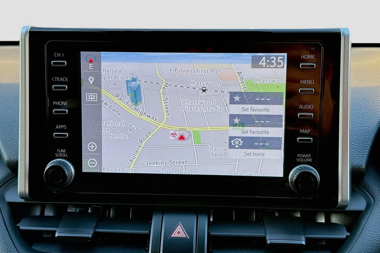 2021 Toyota RAV4 Gallery Image 16