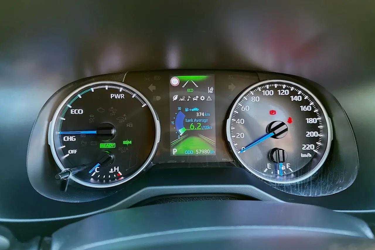 2021 Toyota RAV4 Gallery Image 21