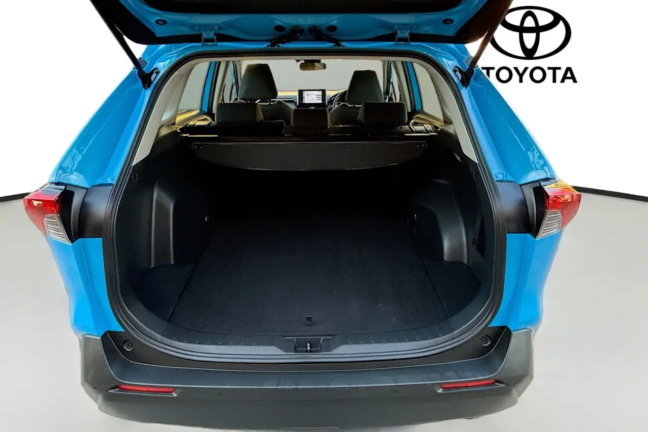 2021 Toyota RAV4 Gallery Image 26