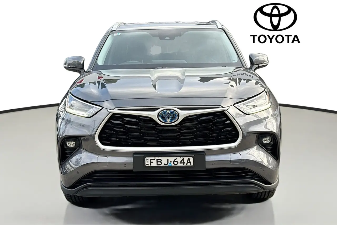 2023 Toyota Kluger Gallery Image 2