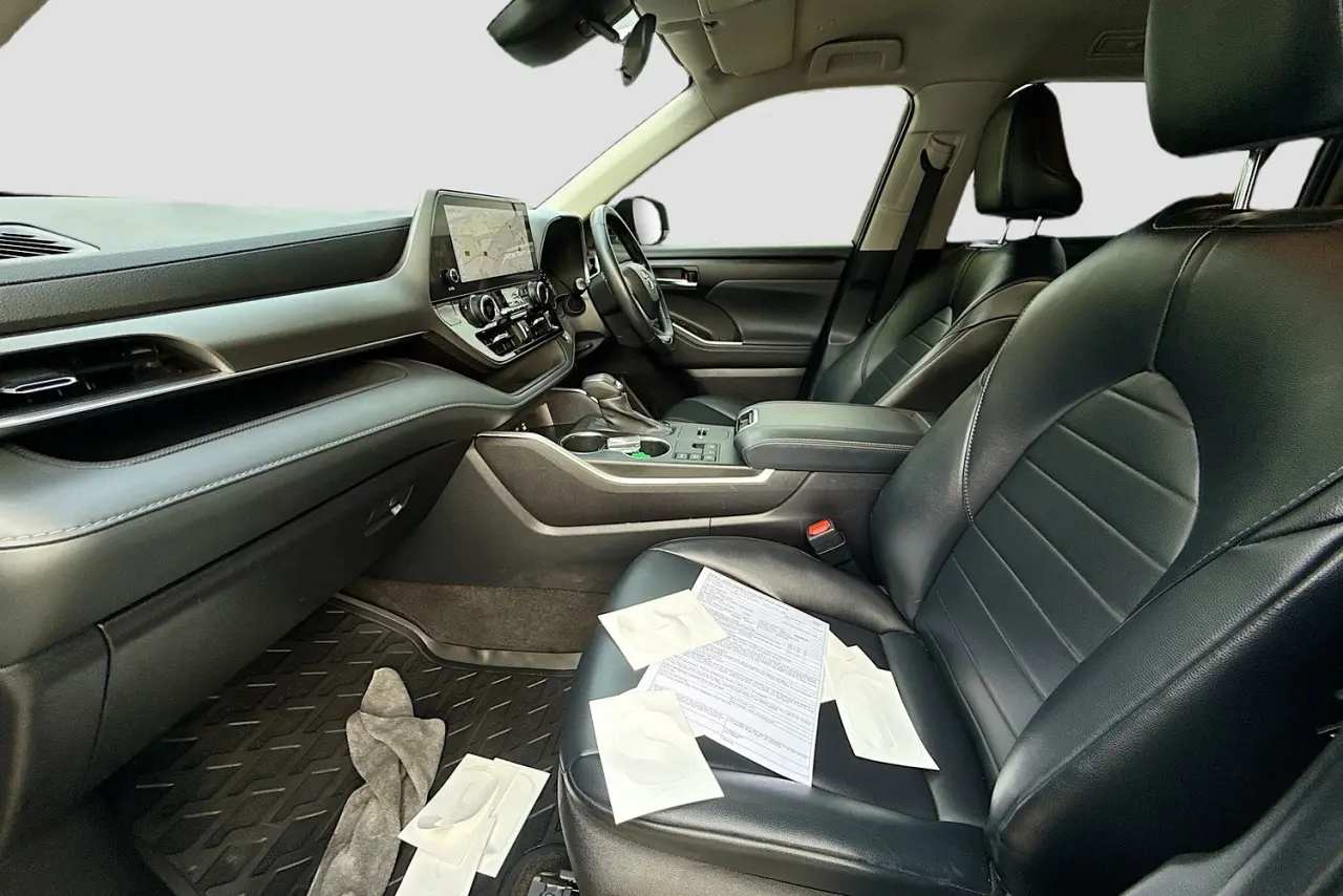 2023 Toyota Kluger Gallery Image 24