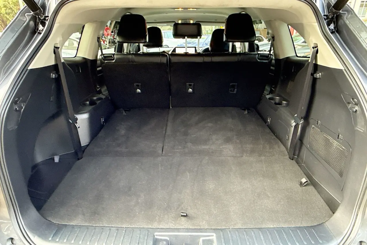 2023 Toyota Kluger Gallery Image 26