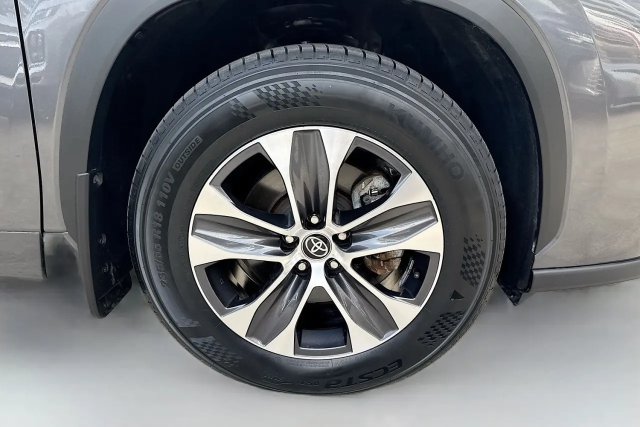 2023 Toyota Kluger Gallery Image 27