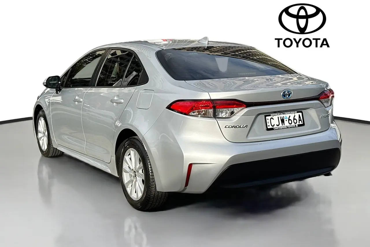 2023 Toyota Corolla Gallery Image 6