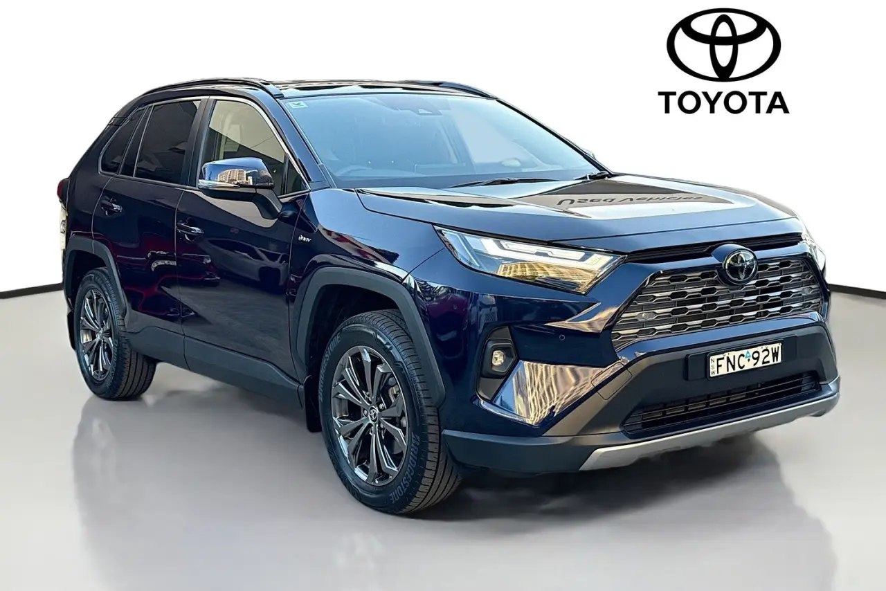 2024 Toyota RAV4 Gallery Image 1