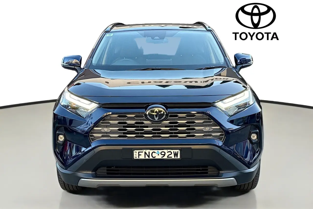 2024 Toyota RAV4 Gallery Image 2