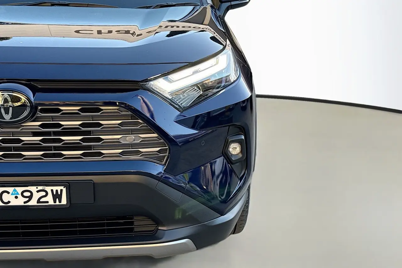 2024 Toyota RAV4 Gallery Image 3