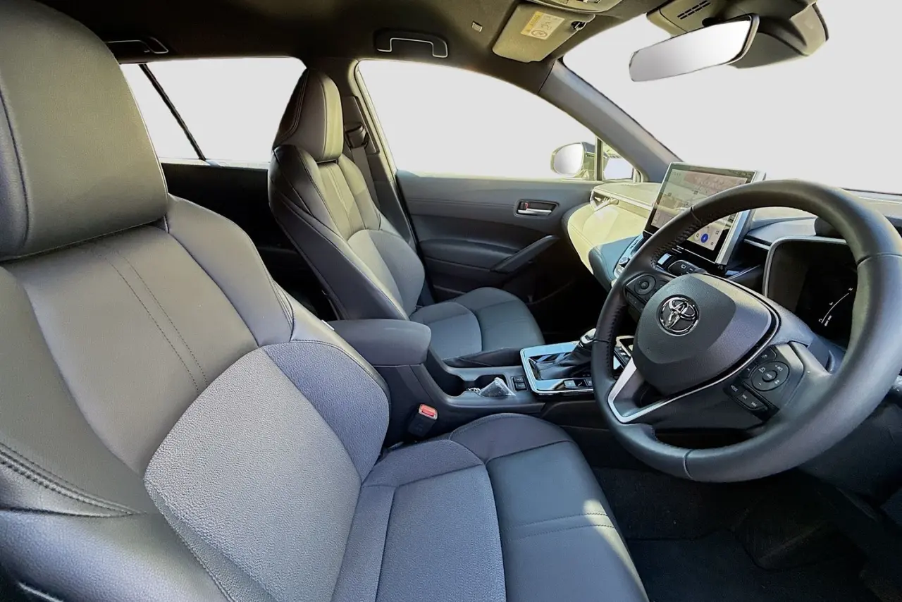2026 Toyota Corolla Cross Gallery Image 12