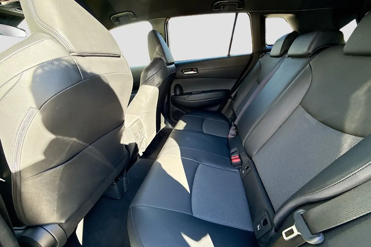 2026 Toyota Corolla Cross Gallery Image 25