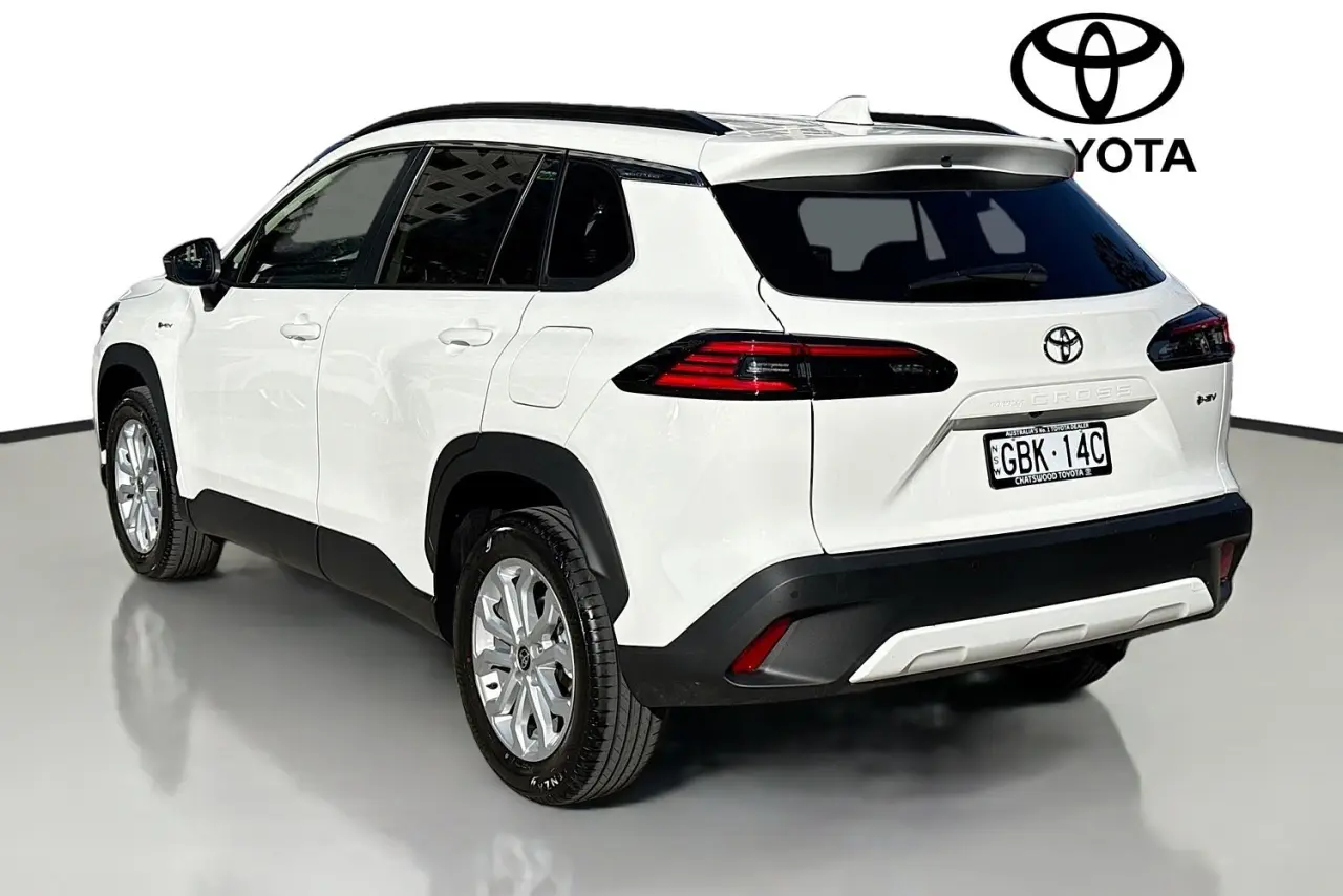 2026 Toyota Corolla Cross Gallery Image 6