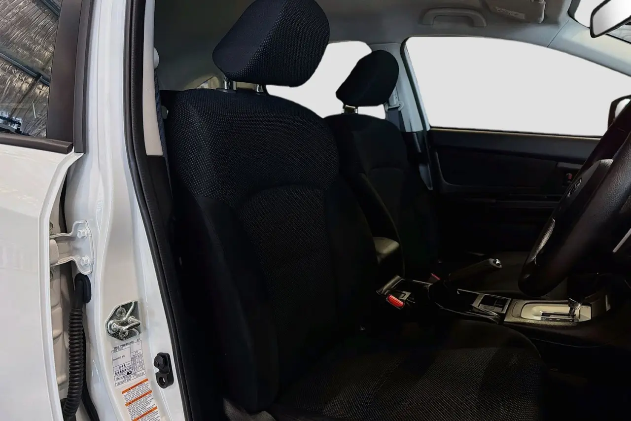 2014 Subaru XV Gallery Image 13