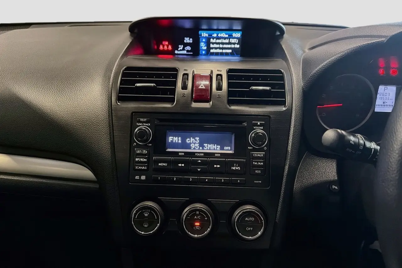 2014 Subaru XV Gallery Image 15