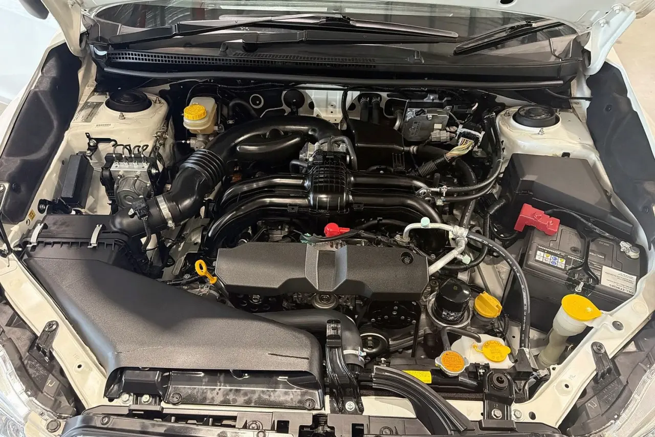 2014 Subaru XV Gallery Image 29