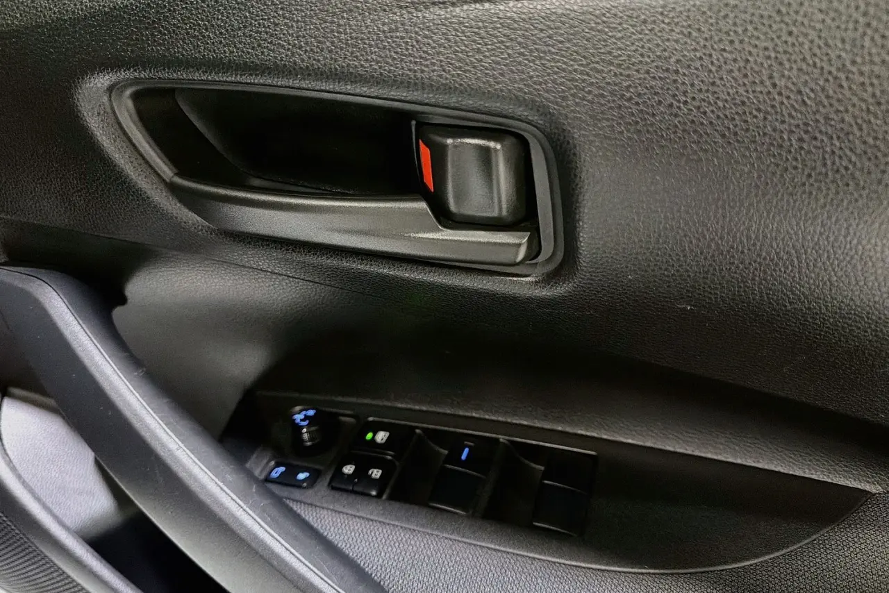 2021 Toyota Corolla Gallery Image 24
