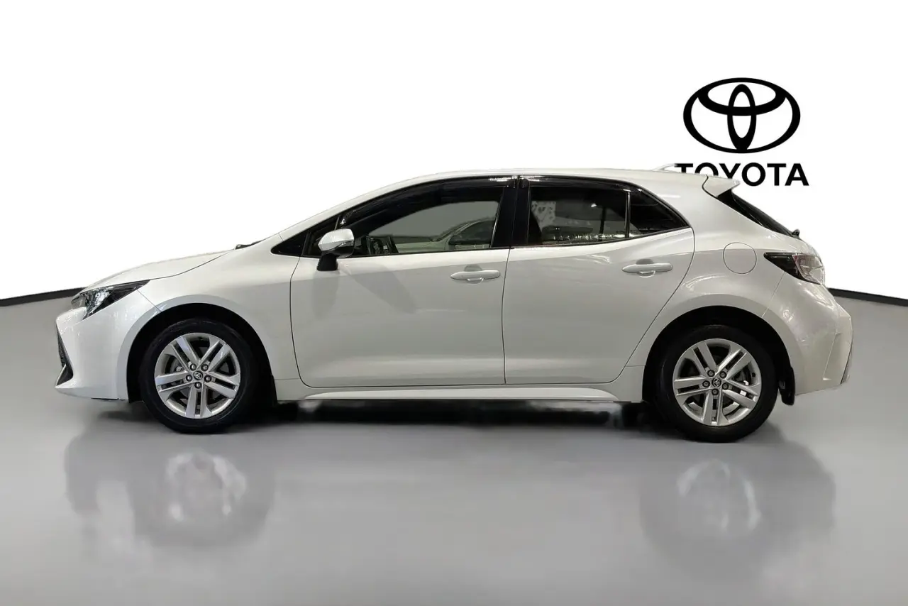 2021 Toyota Corolla Gallery Image 5