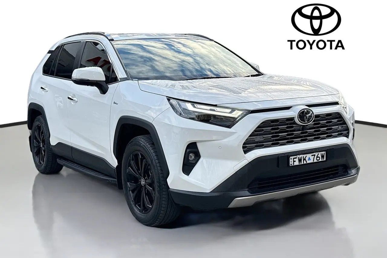 2025 Toyota RAV4 Image