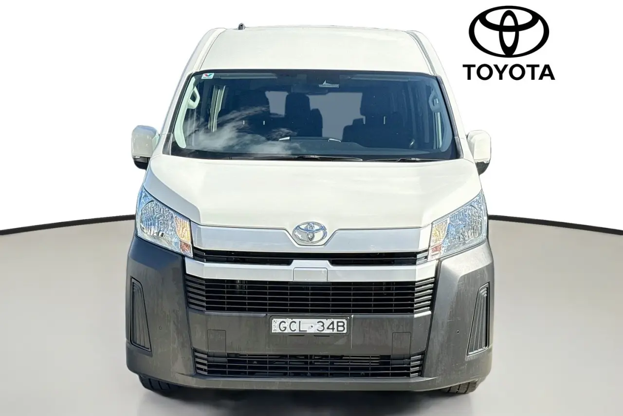 2020 Toyota Hiace Gallery Image 2