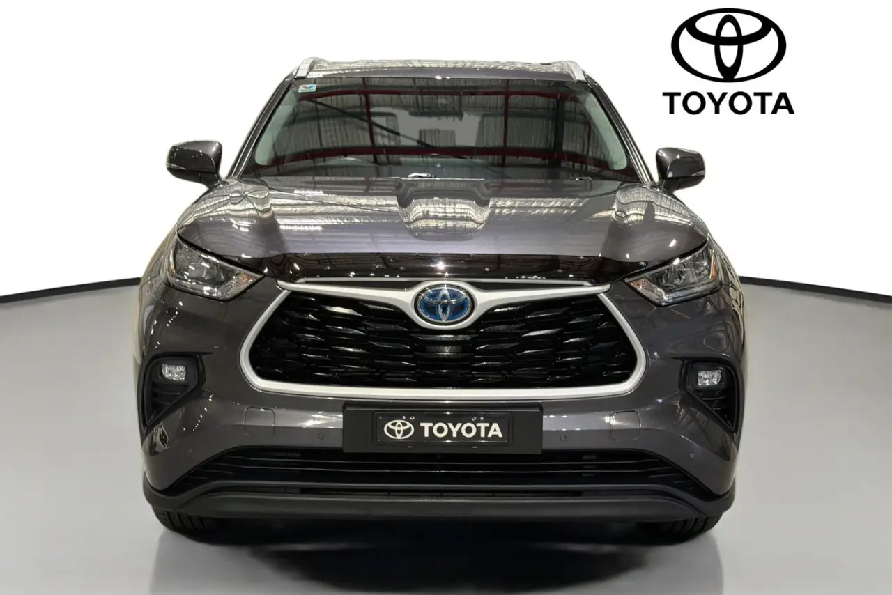 2023 Toyota Kluger Gallery Image 2