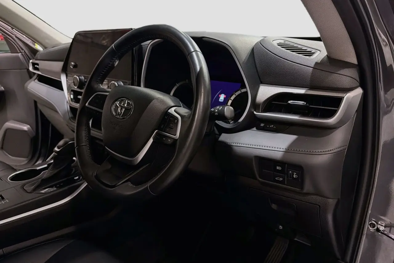 2023 Toyota Kluger Gallery Image 23