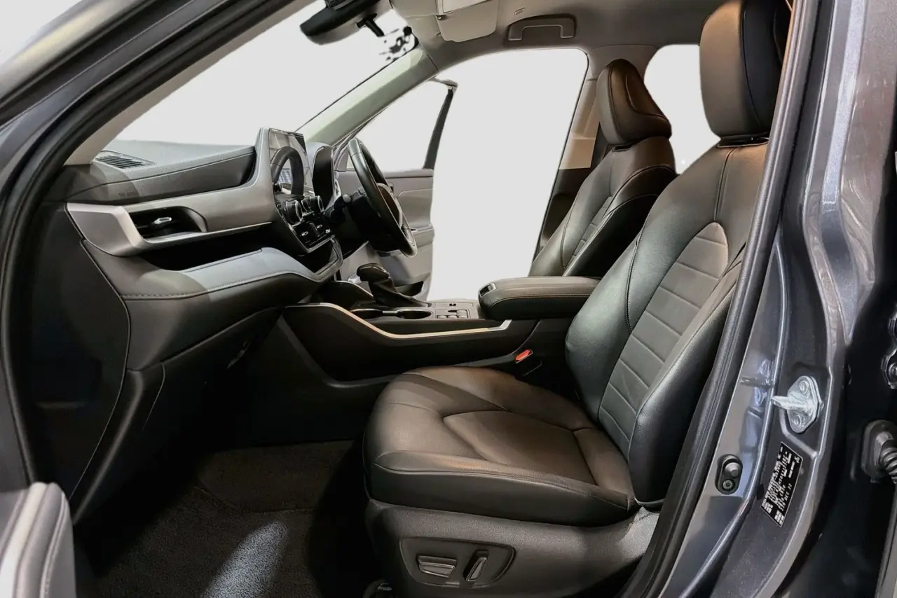 2023 Toyota Kluger Gallery Image 25