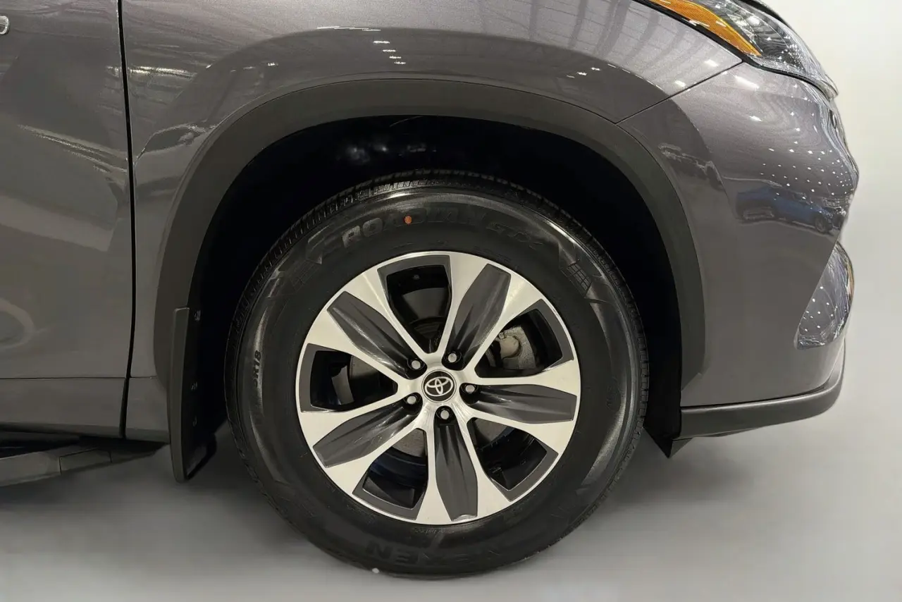 2023 Toyota Kluger Gallery Image 28